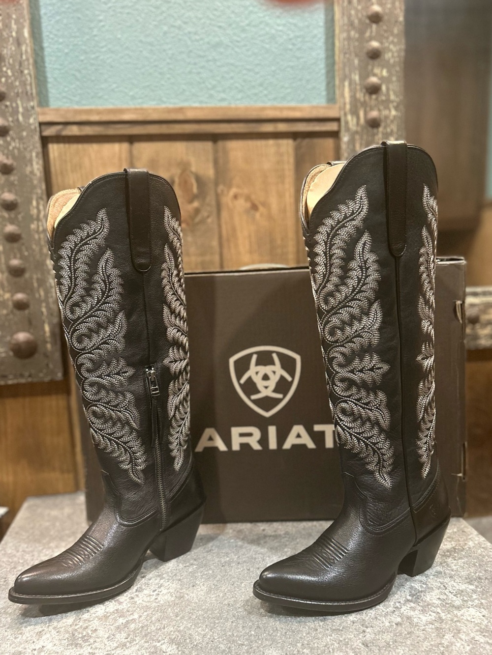 NEVER WORN! NWT Ariat Helena Western Boots Black Leather Tall Cowboy boots 6.5 - Picture 8 of 10